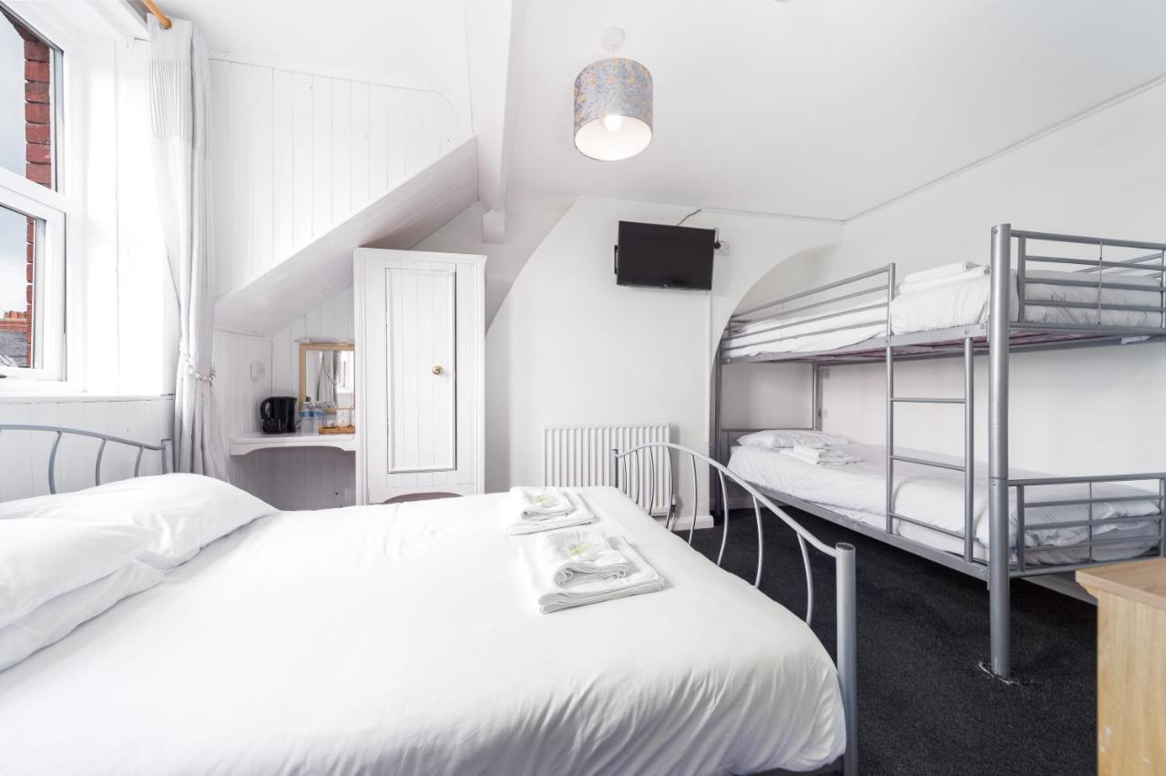 Blencathra Hotel วิทบี ภายนอก รูปภาพ