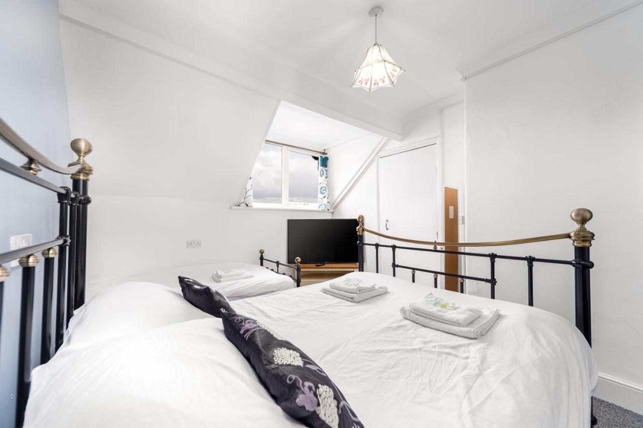 Blencathra Hotel วิทบี ภายนอก รูปภาพ