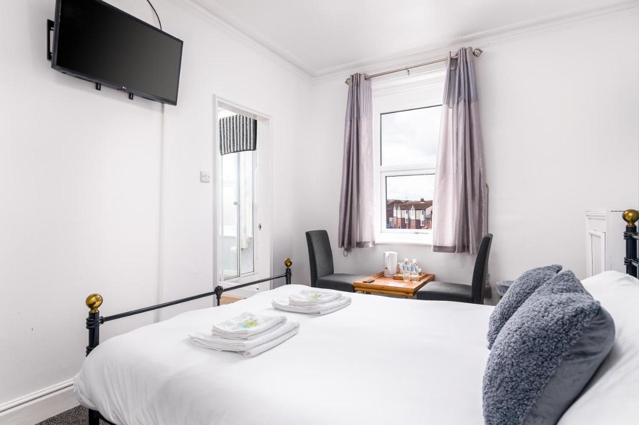 Blencathra Hotel วิทบี ภายนอก รูปภาพ